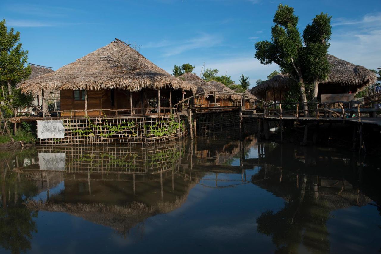 ホテル Baan​ Tonlamphu​ Pakpra パッタルン エクステリア 写真